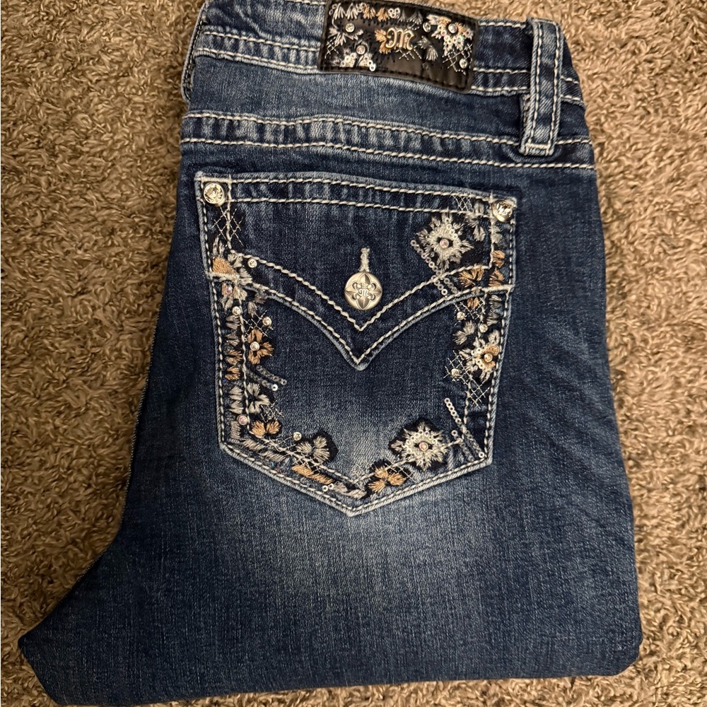 Miss Me Skinny Jeans Floral Embroidered Pocket